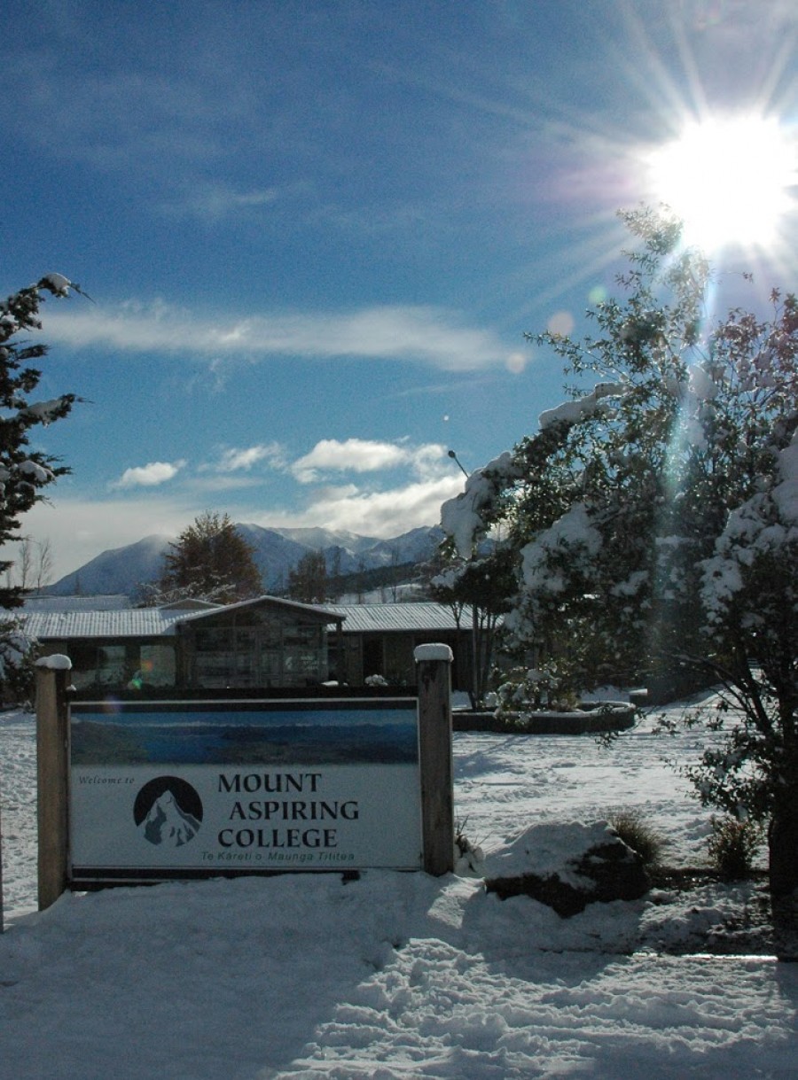 Mount Aspiring College in the snow